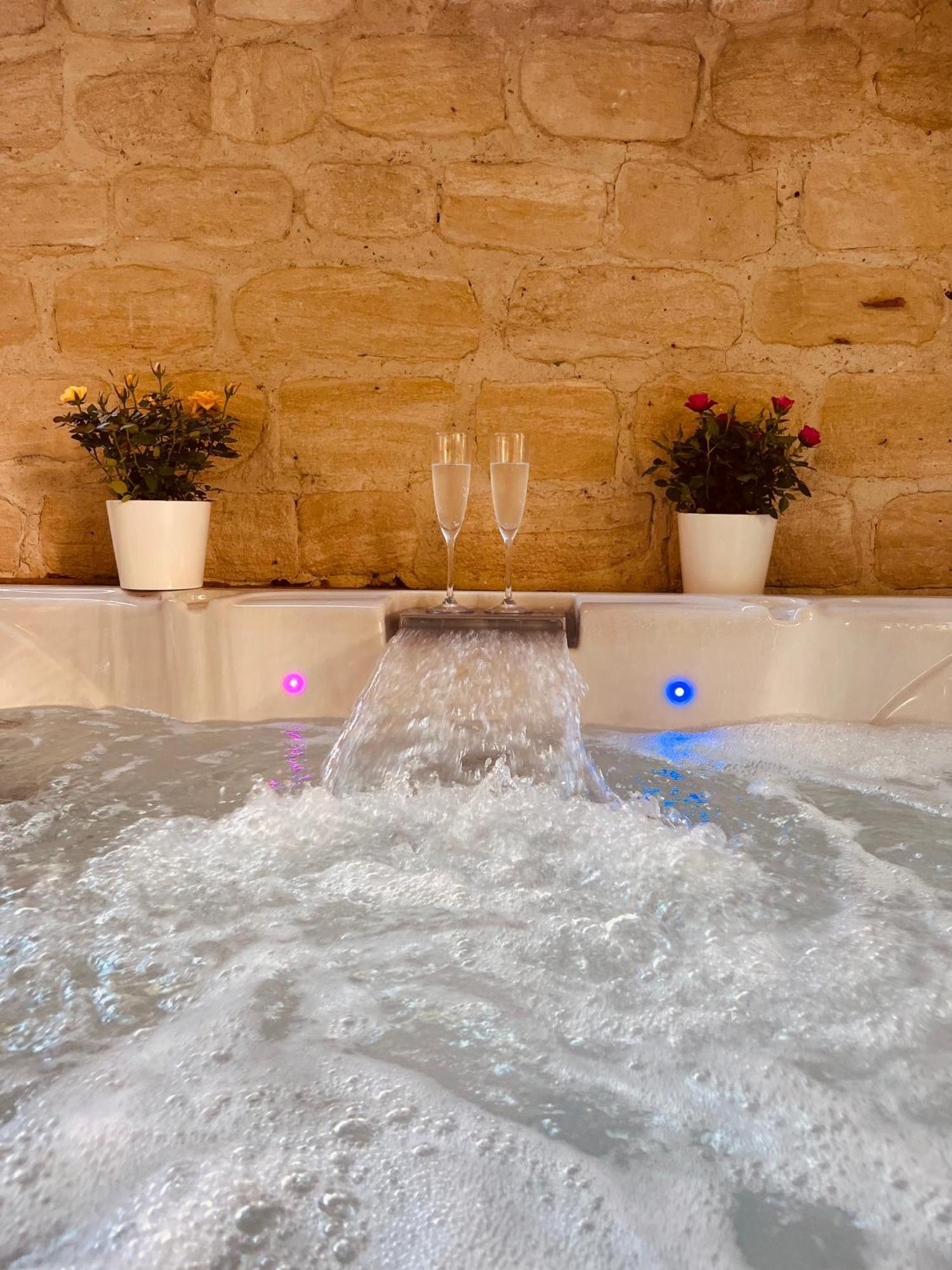 Feifei'S Home & Spa - Luxe 10 Min Paris アニエール エクステリア 写真